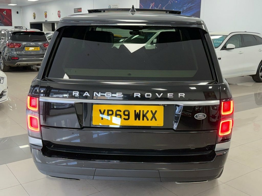 Land Rover Range Rover 3L Westminster YP69WKX Black #5