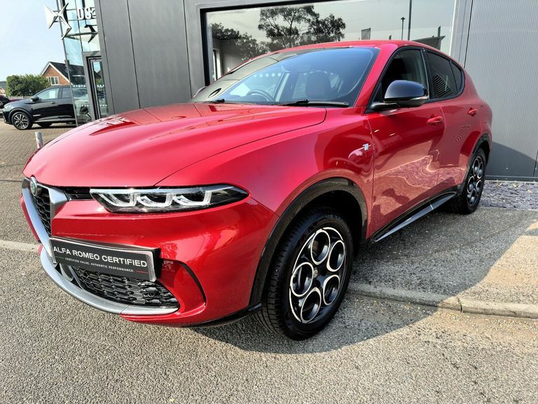 Alfa Romeo Tonale 1.3 Phev Ti Red #3