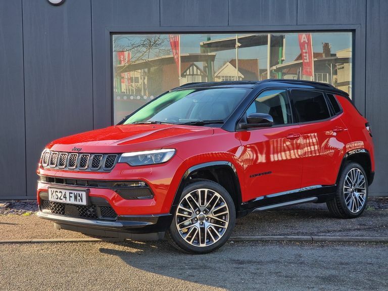 Jeep Compass 1.5 T4 E-torque Hybrid Summit Dct Black #3