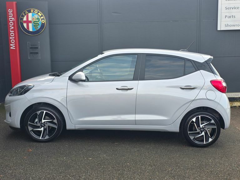 Hyundai I10 1.0 63 Premium Nav KO25HBX Grey #4