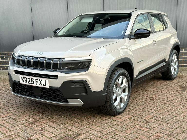 Jeep Avenger 1.2 E-hybrid Altitude Dct KR25FXJ Grey #3