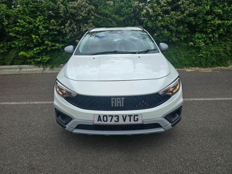 Fiat Tipo 1.5 Hybrid 48V Cross Garmin Ddct White #2