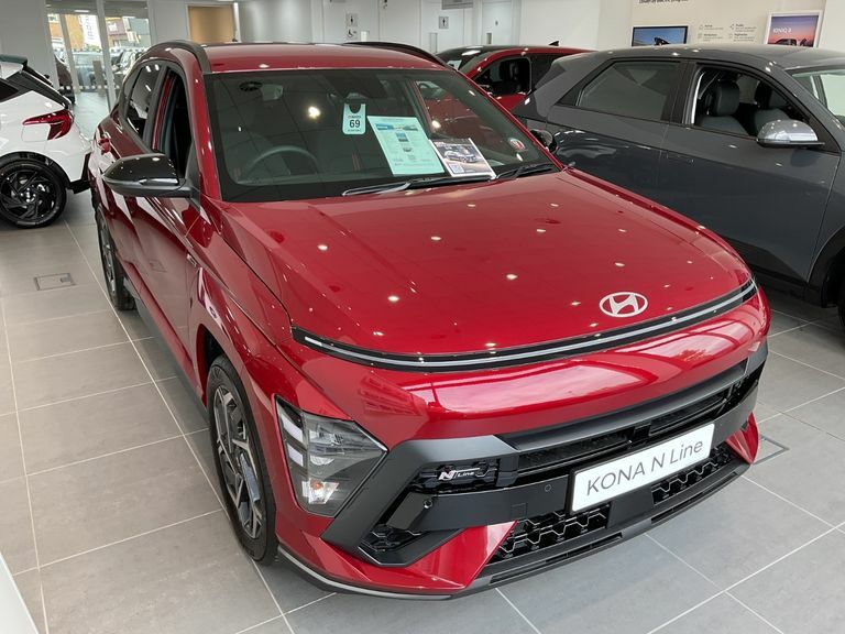 Hyundai Kona 1.6 Hybrid 138 N Line Dct Red
