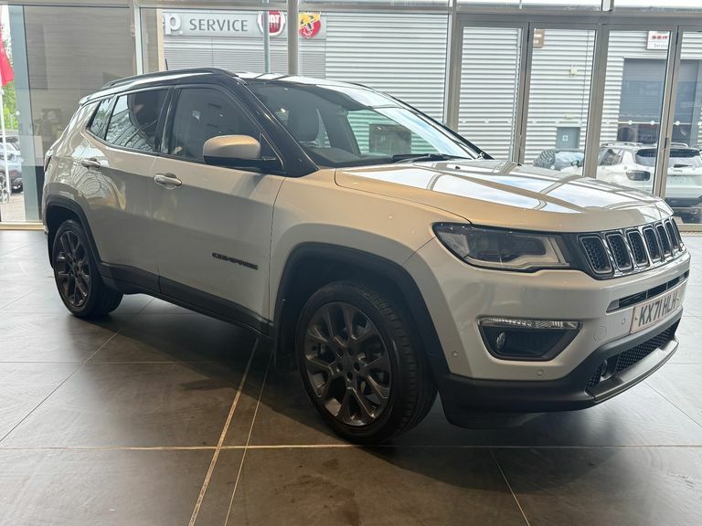Jeep Compass 1.4 Multiair 140 S 2Wd Black