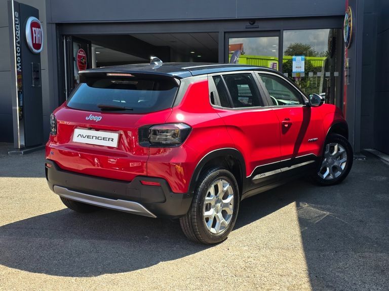 Jeep Avenger 115Kw Altitude 54Kwh KV26VNZ Red #6