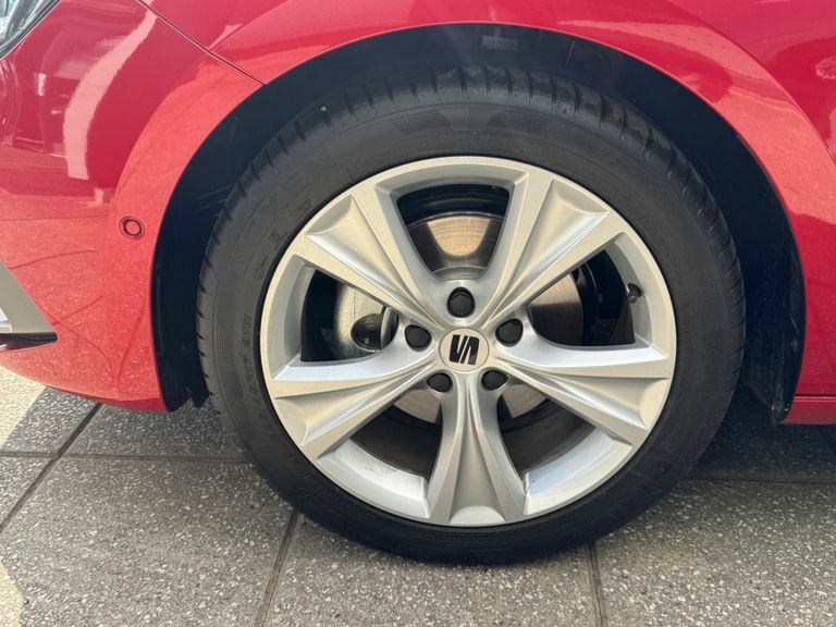 Seat Leon 1.5 Etsi 150 Fr Dsg Dap KY26FRJ Red #5