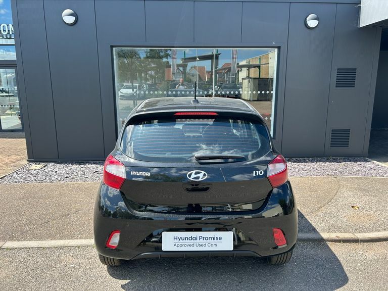 Hyundai I10 1.0 63 Advance Nav Black #6