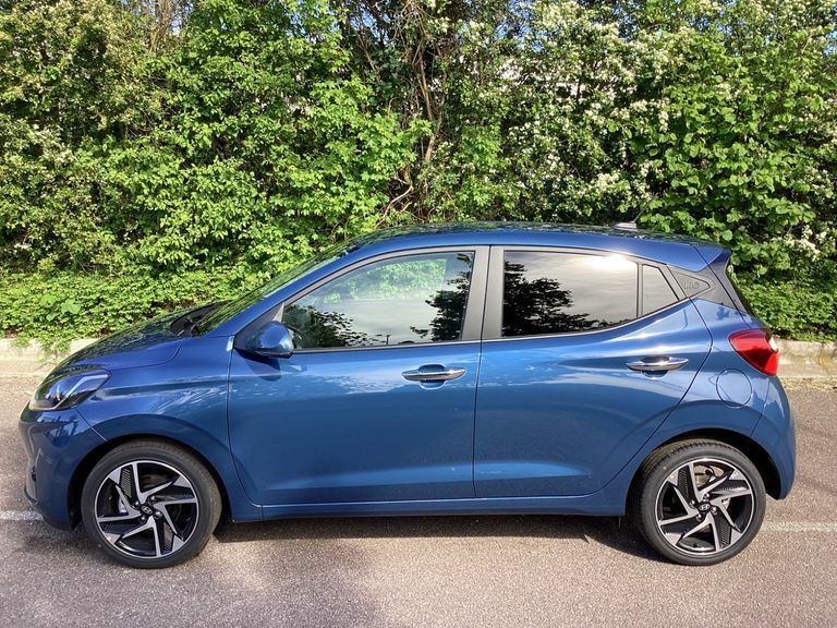 Hyundai I10 1.2 79 Premium Nav Blue #5