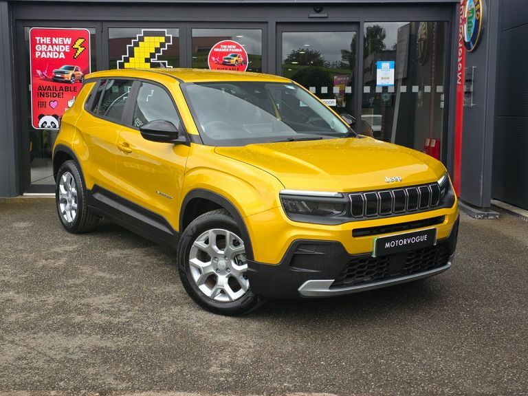Jeep Avenger 115Kw Altitude 54Kwh Yellow
