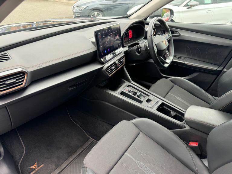 Cupra Formentor 1.5 Tsi 150 V1 Dsg KS24ZDG Red #2