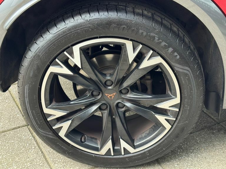 Cupra Formentor 1.5 Tsi 150 V1 Dsg KS24ZDG Red #5