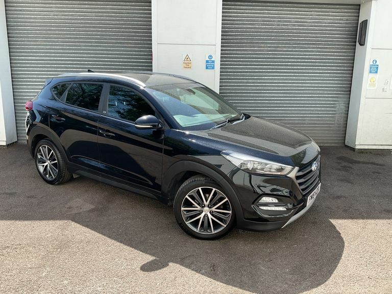 Hyundai Tucson 1.6 Tgdi Go Se 2Wd Dct Black