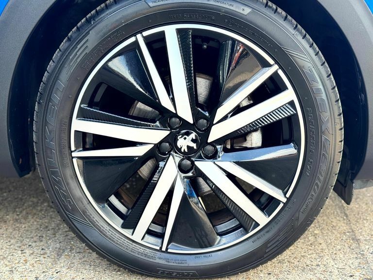 Peugeot 3008 1.2 Puretech Gt Premium Eat8 YB71JFO Blue #5