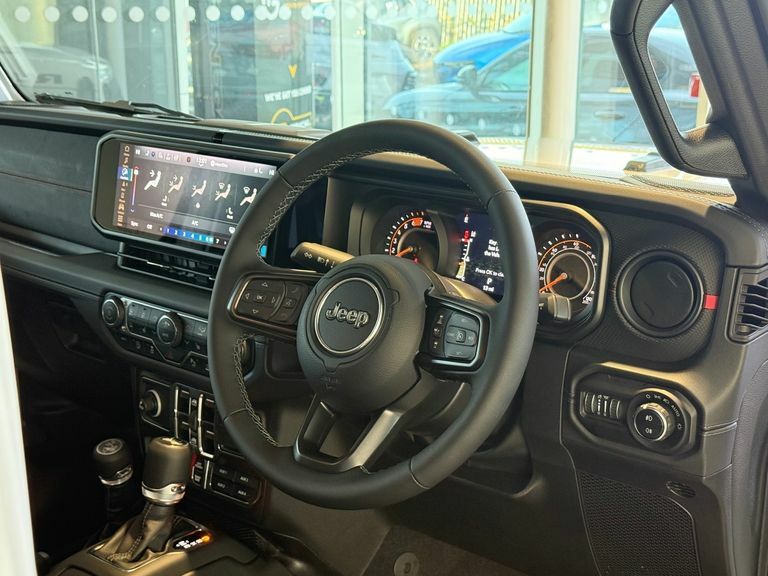Jeep Wrangler 2.0 Gme Rubicon White #5
