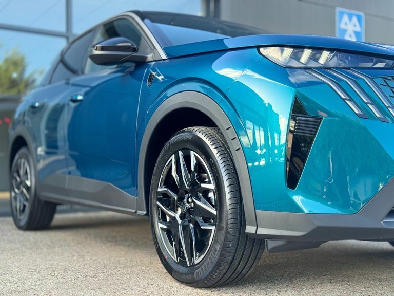 Peugeot 3008 157Kw Gt 73Kwh  Blue #4