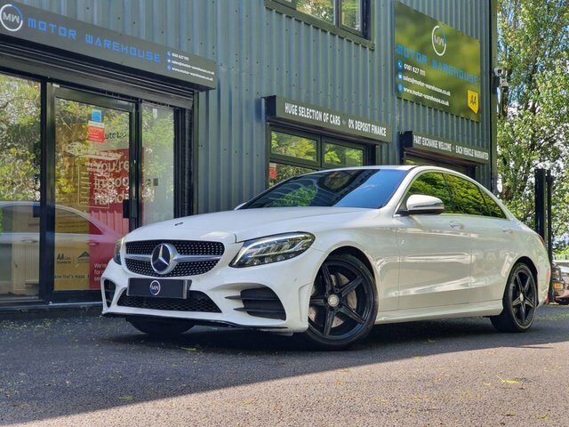 Mercedes-Benz C Class 2.0 C300d Amg Line Saloon G-tronic Eur White