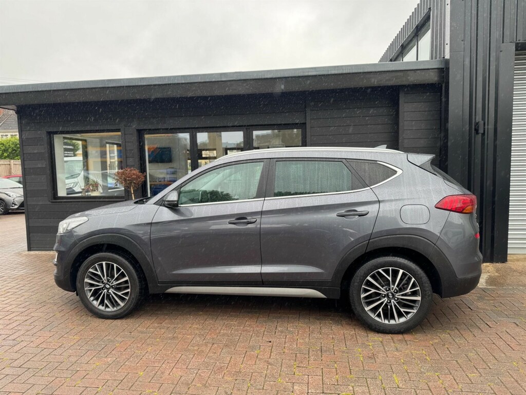 Hyundai Tucson 1.6 Gdi Premium Euro 6 Ss CU69VHC Grey #2