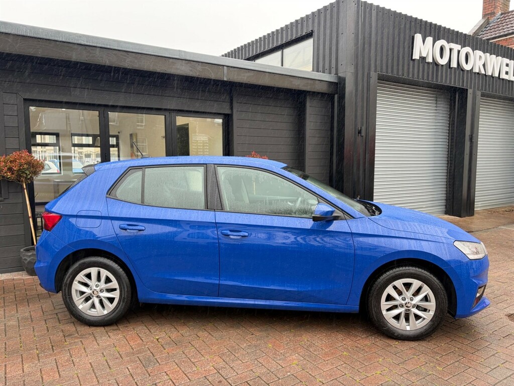 Skoda Fabia 1.0 Mpi Se Comfort Euro 6 Ss FL72VUC Blue #4