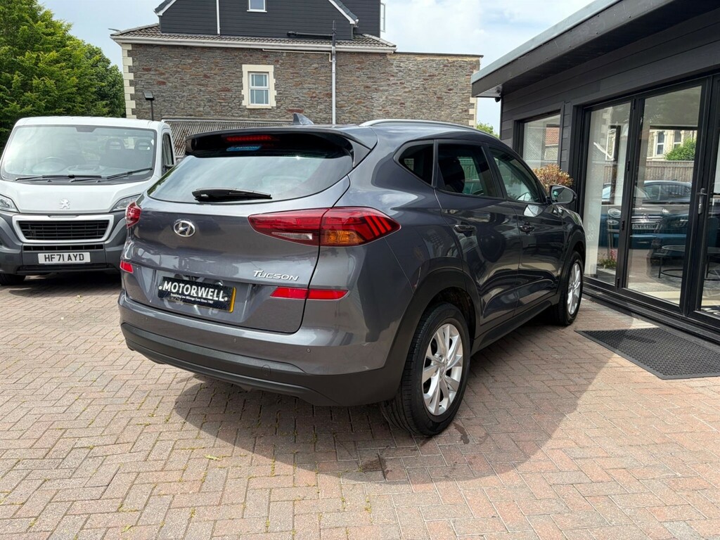 Hyundai Tucson 1.6 Gdi Blue Drive Se Nav Euro 6 Ss SH68HWF Grey #5