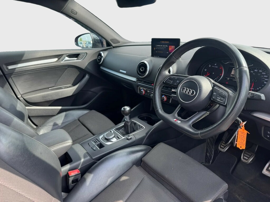 Audi A3 20 Tdi S Line SV66VVL Red #2