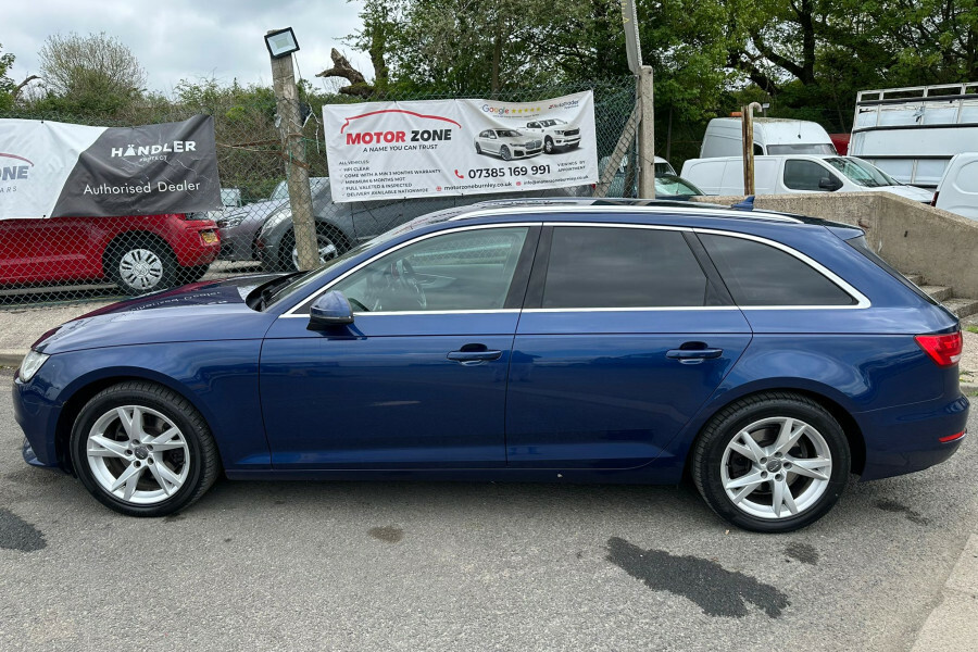 Audi A4 Avant Diesel BJ66YUU Blue #5