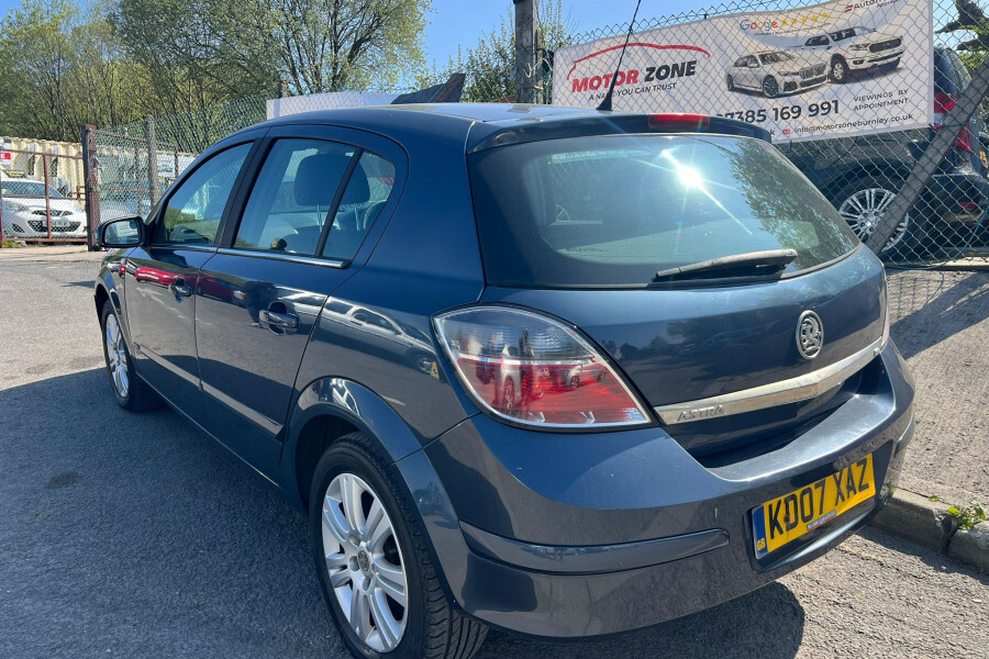 Vauxhall Astra Petrol KD07XAZ Grey #5