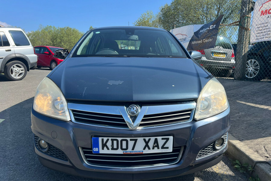 Vauxhall Astra Petrol KD07XAZ Grey #2