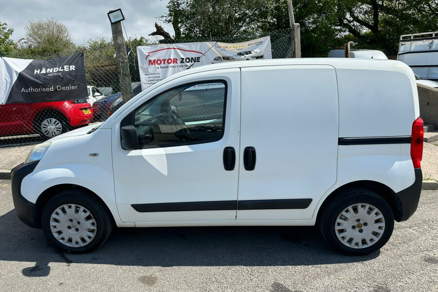 Peugeot Expert Diesel White #4