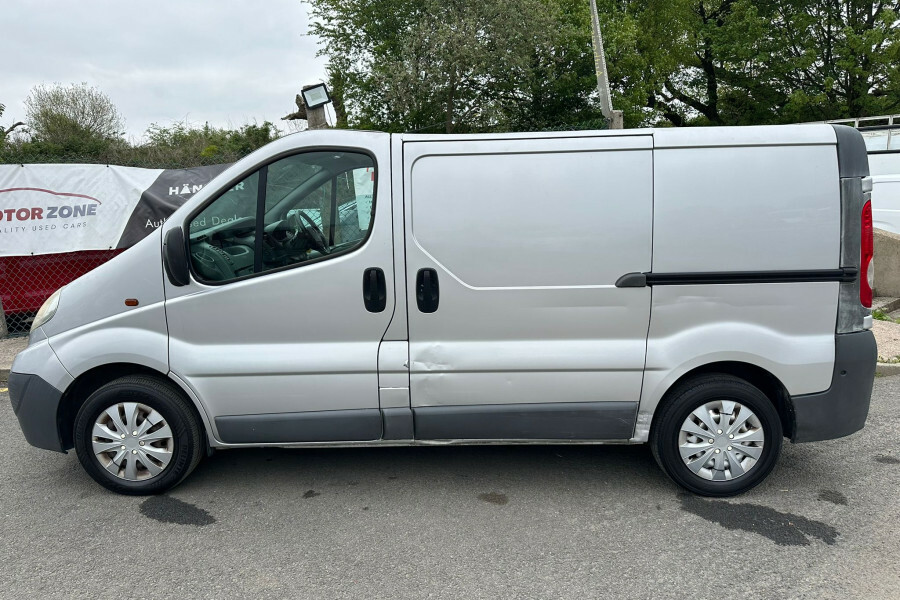 Vauxhall Vivaro Diesel WN61EVJ Silver #5