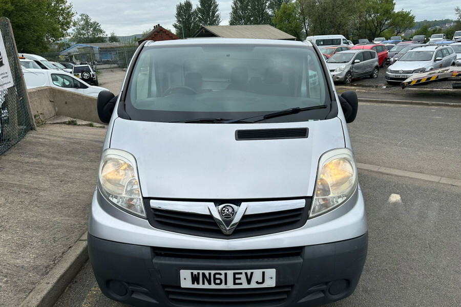 Vauxhall Vivaro Diesel WN61EVJ Silver #2