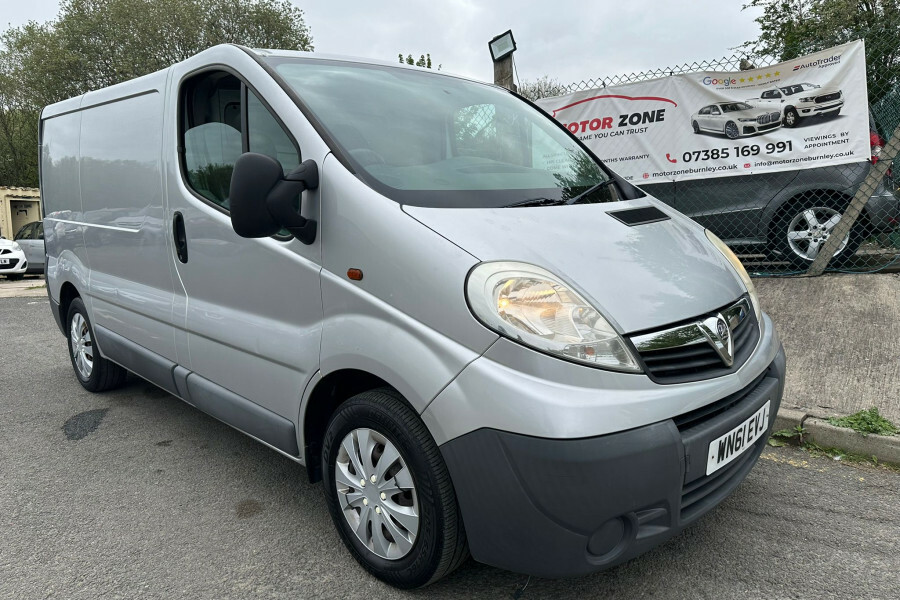 Vauxhall Vivaro Diesel Silver