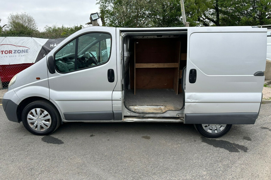 Vauxhall Vivaro Diesel WN61EVJ Silver #6
