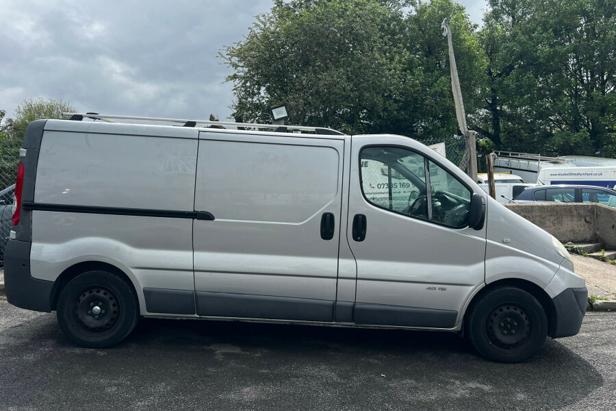 Renault Trafic Diesel GJ61SXA Grey #4