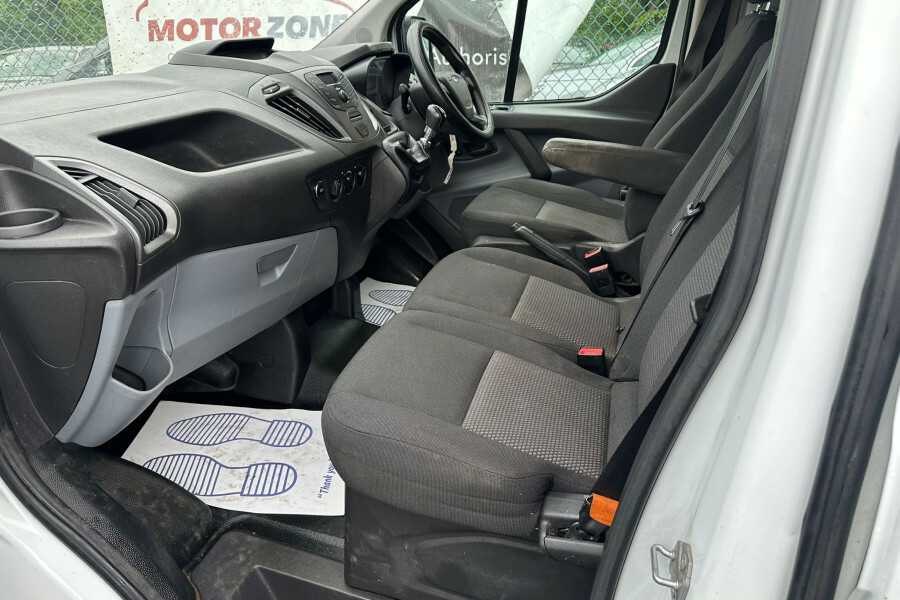 Ford Tourneo Custom Custom 2.2 Silver #17