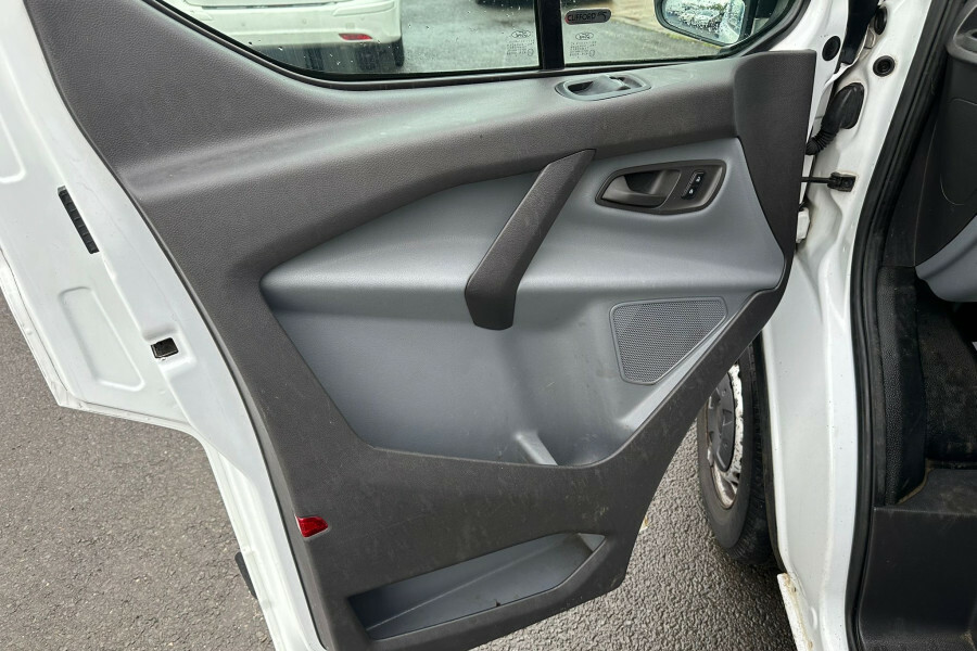 Ford Tourneo Custom Custom 2.2 Silver #18