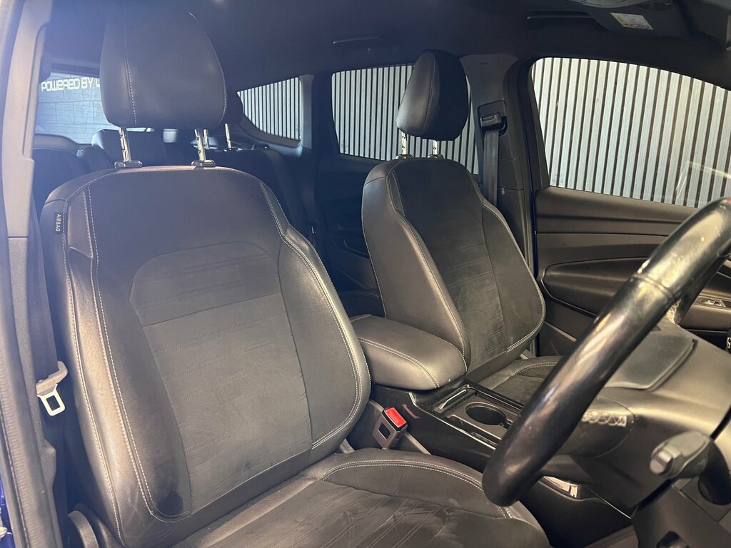 Ford Kuga 2.0 Tdci Ecoblue St-line Suv Awd MK17WWJ Blue #3
