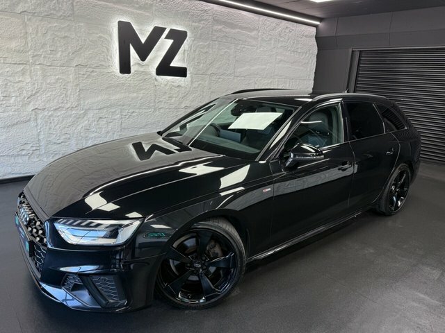 Audi A4 Avant 2.0 Tdi 35 Black Edition Estate S Troni Black
