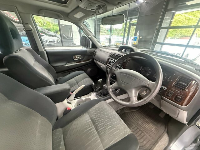 Mitsubishi Shogun Sport 2.5 Td Equippe Silver #19