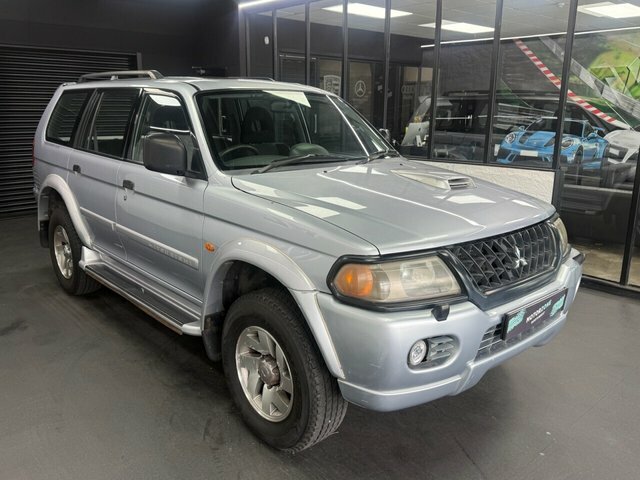 Mitsubishi Shogun Sport 2.5 Td Equippe Silver #24