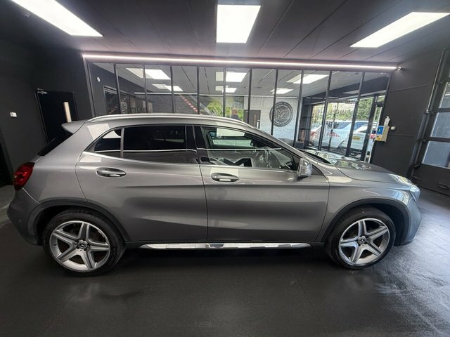 Mercedes-Benz GLA Class 1.6 Gla180 Amg Line Edition Suv 7G-dct GU20VCW Grey #5