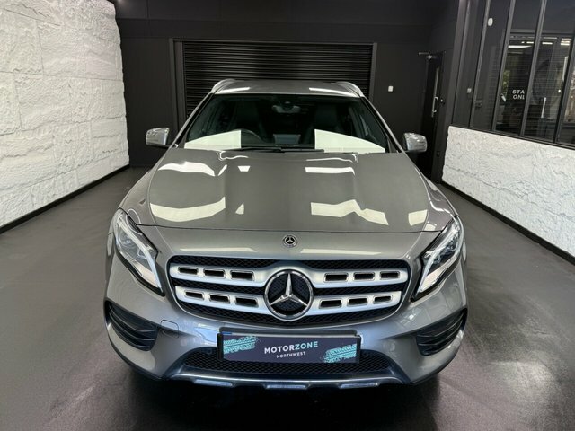 Mercedes-Benz GLA Class 1.6 Gla180 Amg Line Edition Suv 7G-dct GU20VCW Grey #3