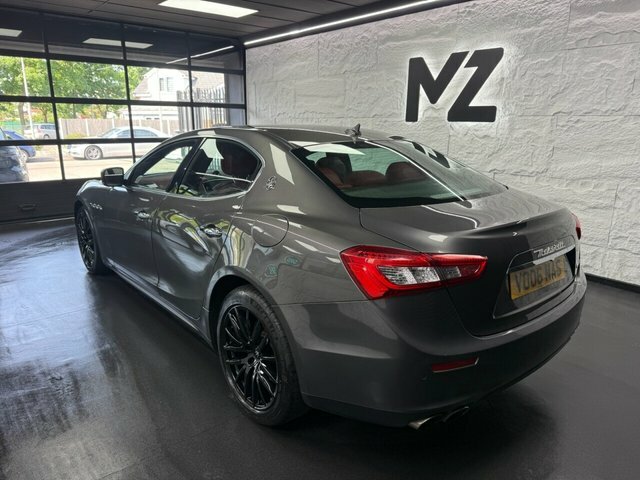 Maserati Ghibli Saloon Black #10
