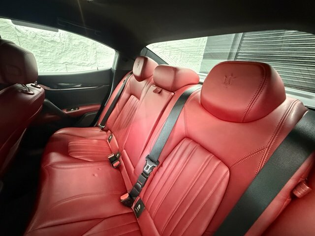 Maserati Ghibli Saloon Black #15