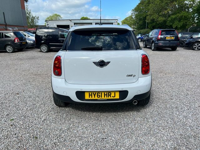Mini Countryman 1.6 One D Suv Euro 5 Ss 90 P HY61HRJ White #6