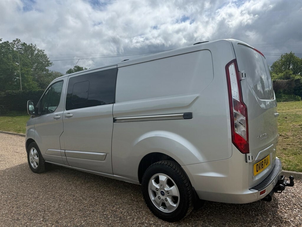 Ford Transit Custom 2.0 L 2.0 300 Ecoblue Limited Crew Van Double Cab OV18PUA Silver #4