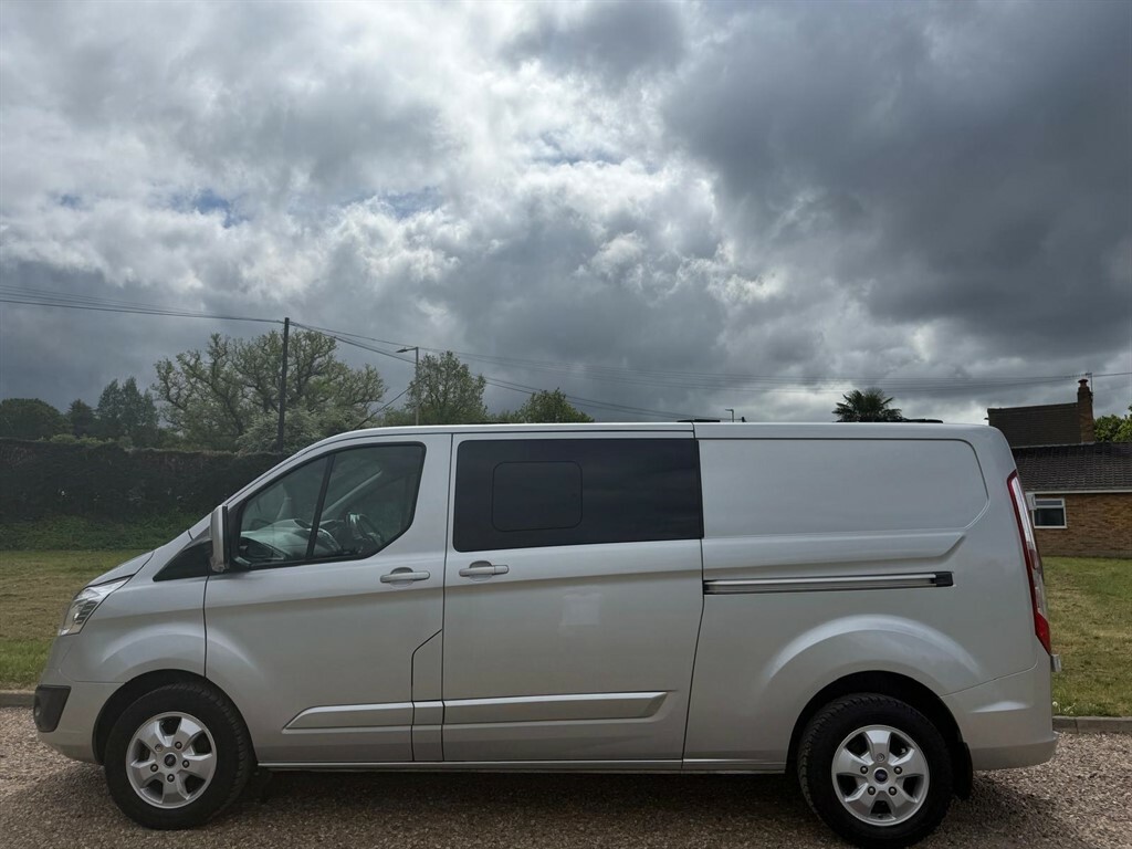 Ford Transit Custom 2.0 L 2.0 300 Ecoblue Limited Crew Van Double Cab OV18PUA Silver #2