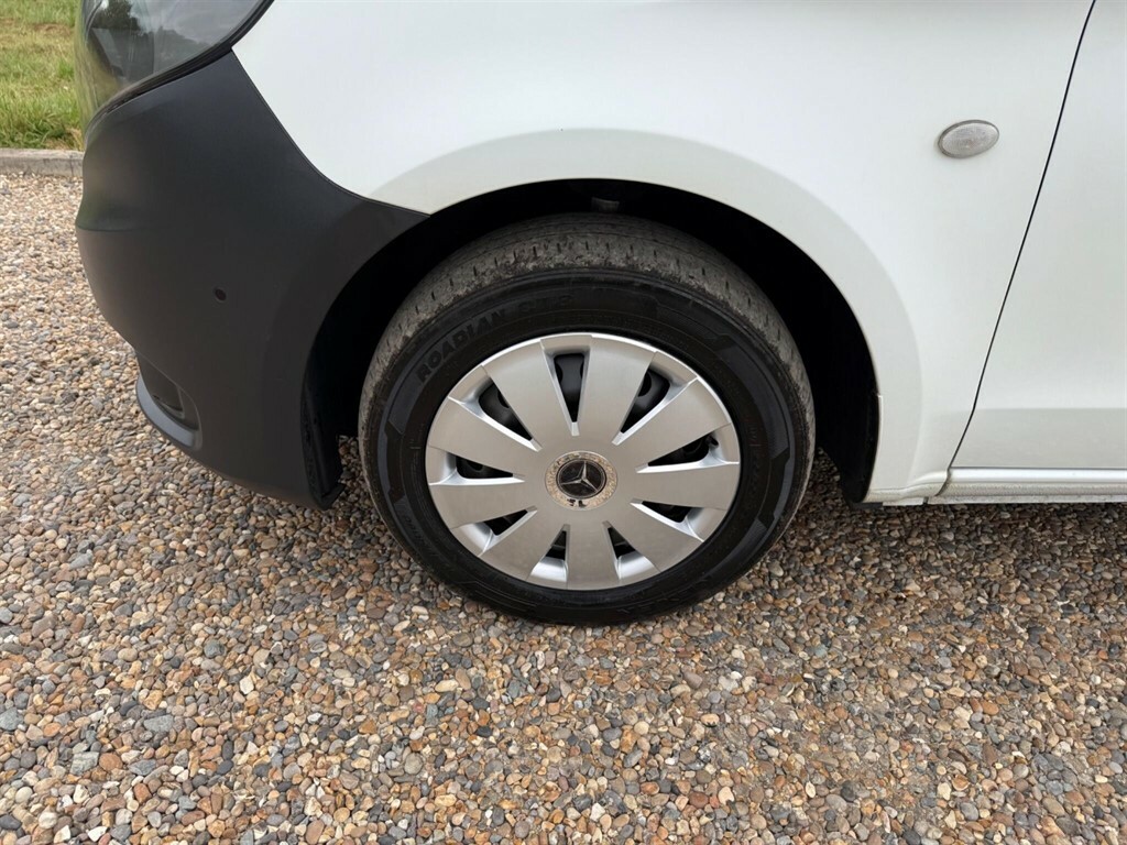 Mercedes-Benz Vito 1.6 111 Cdi Panel White #25