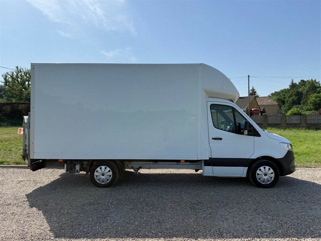 Mercedes-Benz Sprinter 2.1 L 2.1 314 Cdi Luton L3 H1 1 YJ19NZC White #6