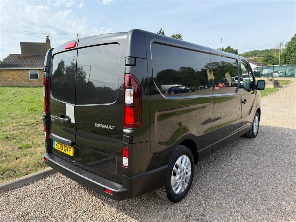 Renault Trafic 1.6 L 1.6 Dci Energy 29 Sport Nav Lwb Standard Roo KC19GWF Black #4