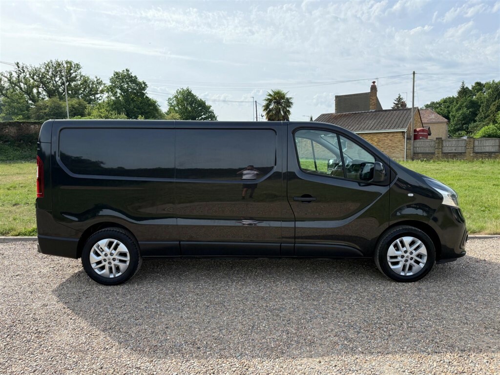 Renault Trafic 1.6 L 1.6 Dci Energy 29 Sport Nav Lwb Standard Roo KC19GWF Black #3